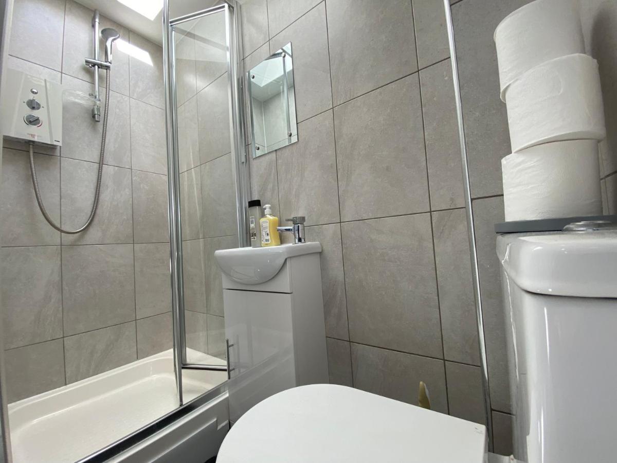 Nice Living Serviced Accommodations 2 Ковентрі Екстер'єр фото