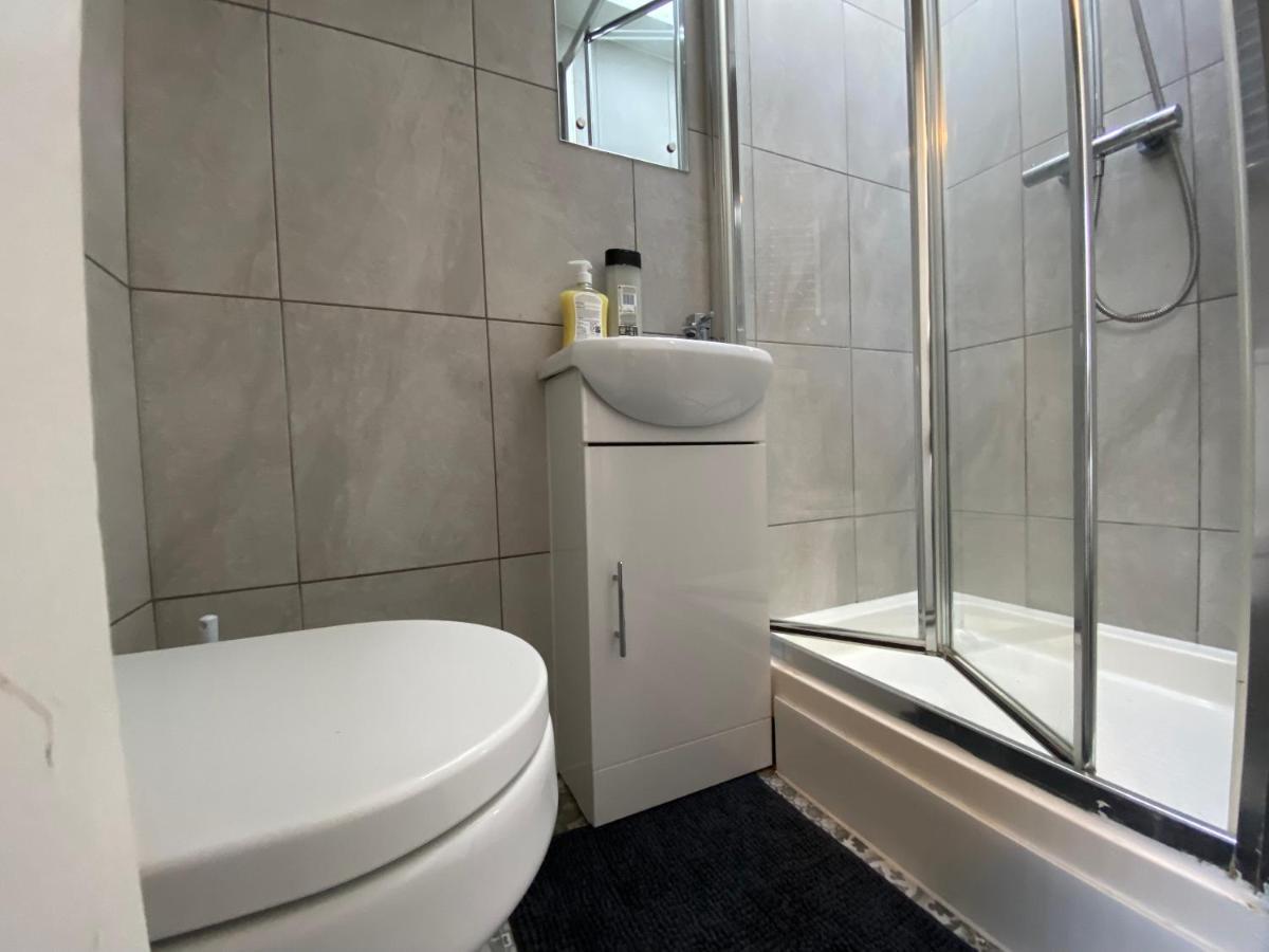 Nice Living Serviced Accommodations 2 Ковентрі Екстер'єр фото